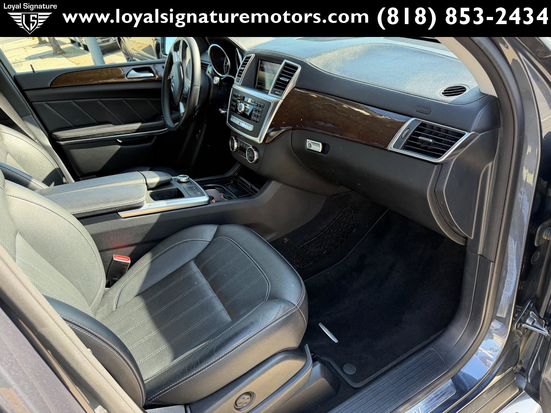 Used 2014 Mercedes-Benz GL 450 4MATIC image 35