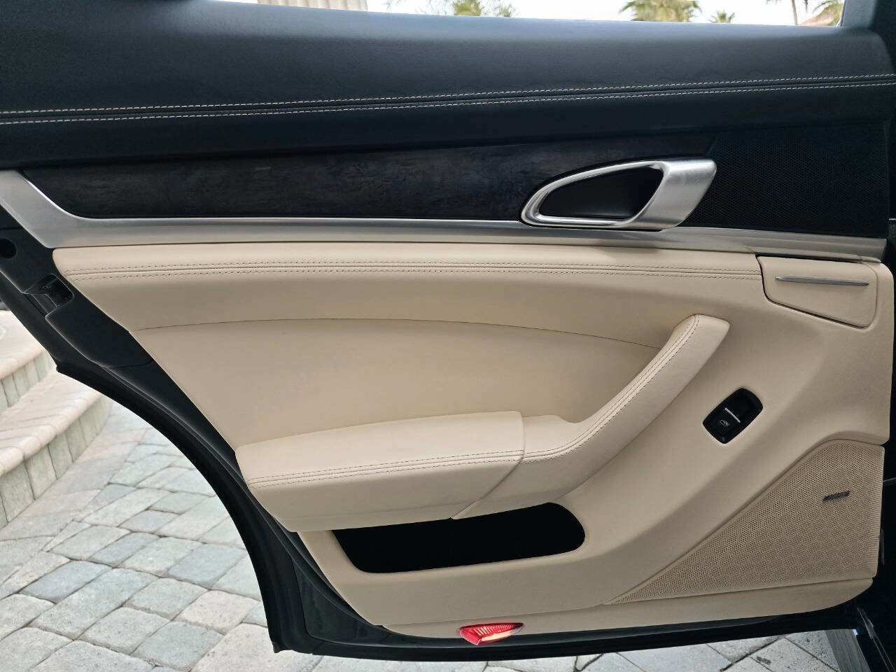 Used 2014 Porsche Panamera Turbo S w/ Exterior Package in Black image 89