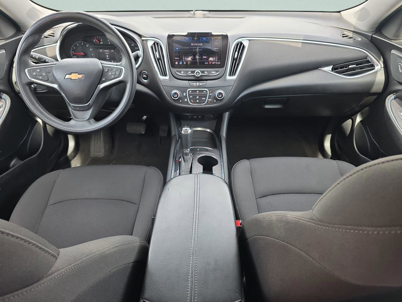Used 2020 Chevrolet Malibu LT image 15