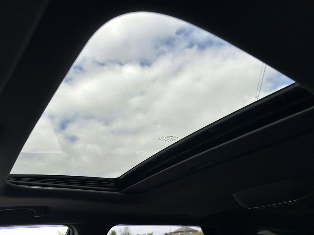 Used 2015 Dodge Durango R/T w/ Trailer Tow Group IV image 10