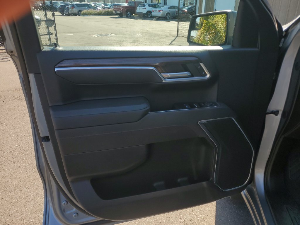 Used 2026 Chevrolet Silverado 1500 RST RWD image 26