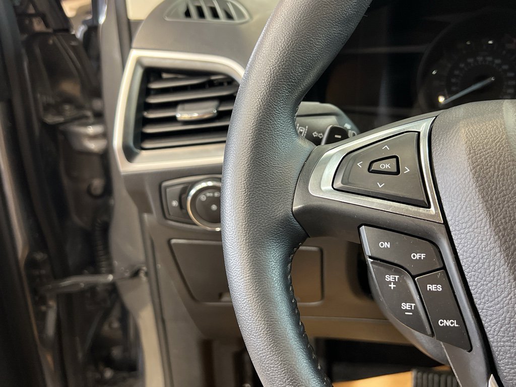 Used 2024 Ford Edge SEL w/ Convenience Package image 33