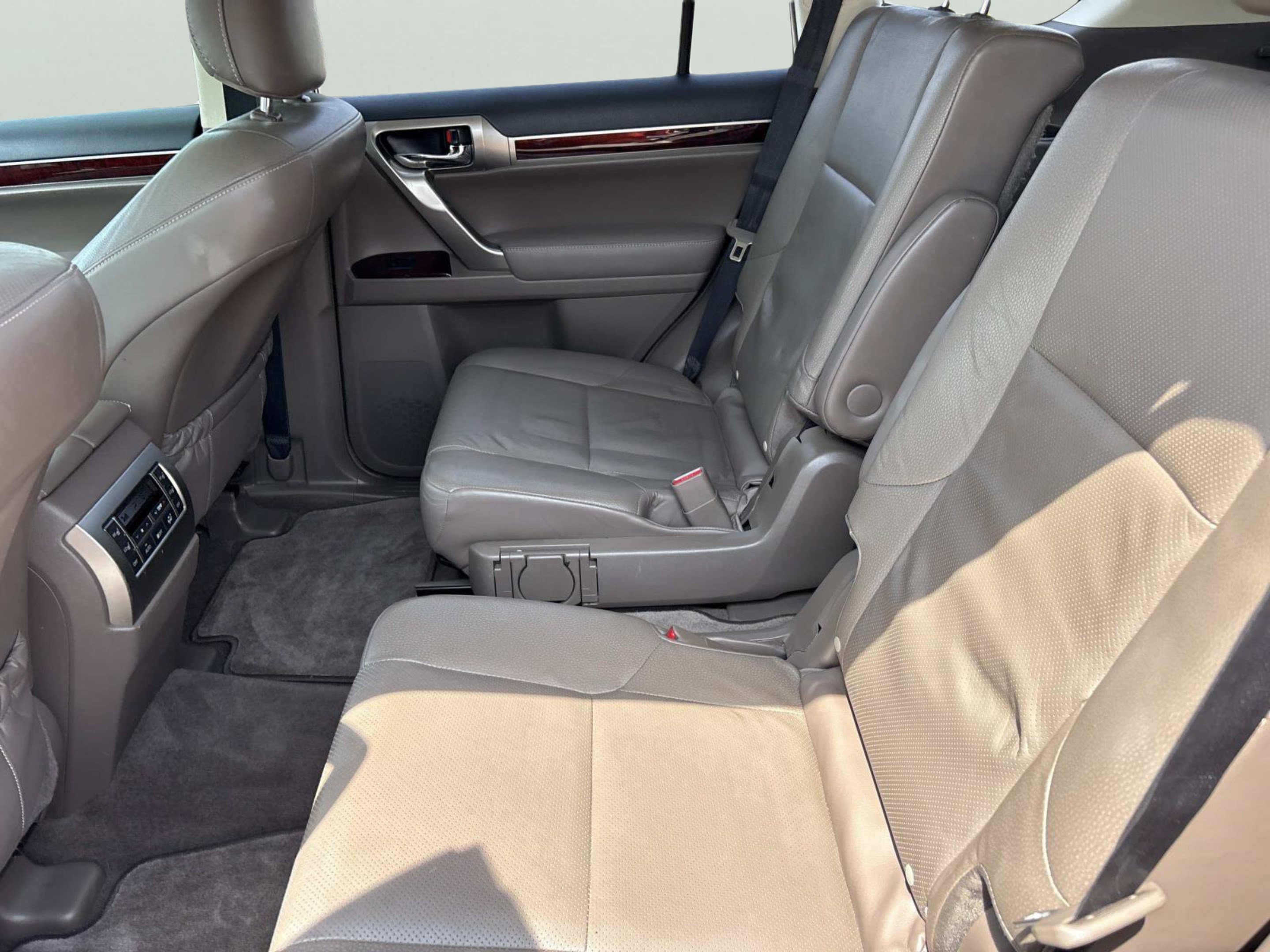 Used 2017 Lexus GX 460 Premium AWD/4WD image 17