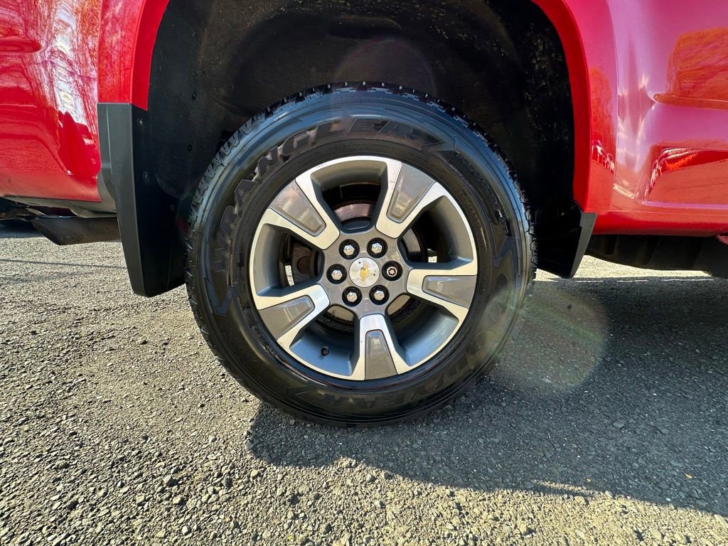 Used 2017 Chevrolet Colorado Z71 AWD/4WD image 32