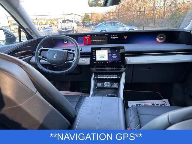Certified 2025 Lincoln Nautilus Premier image 10