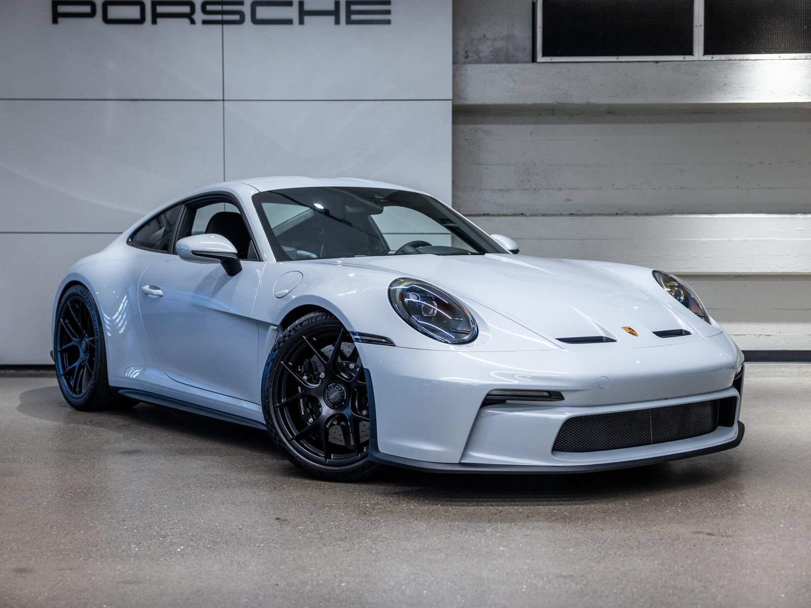 Certified 2024 Porsche 911 GT3 RS RWD image 10