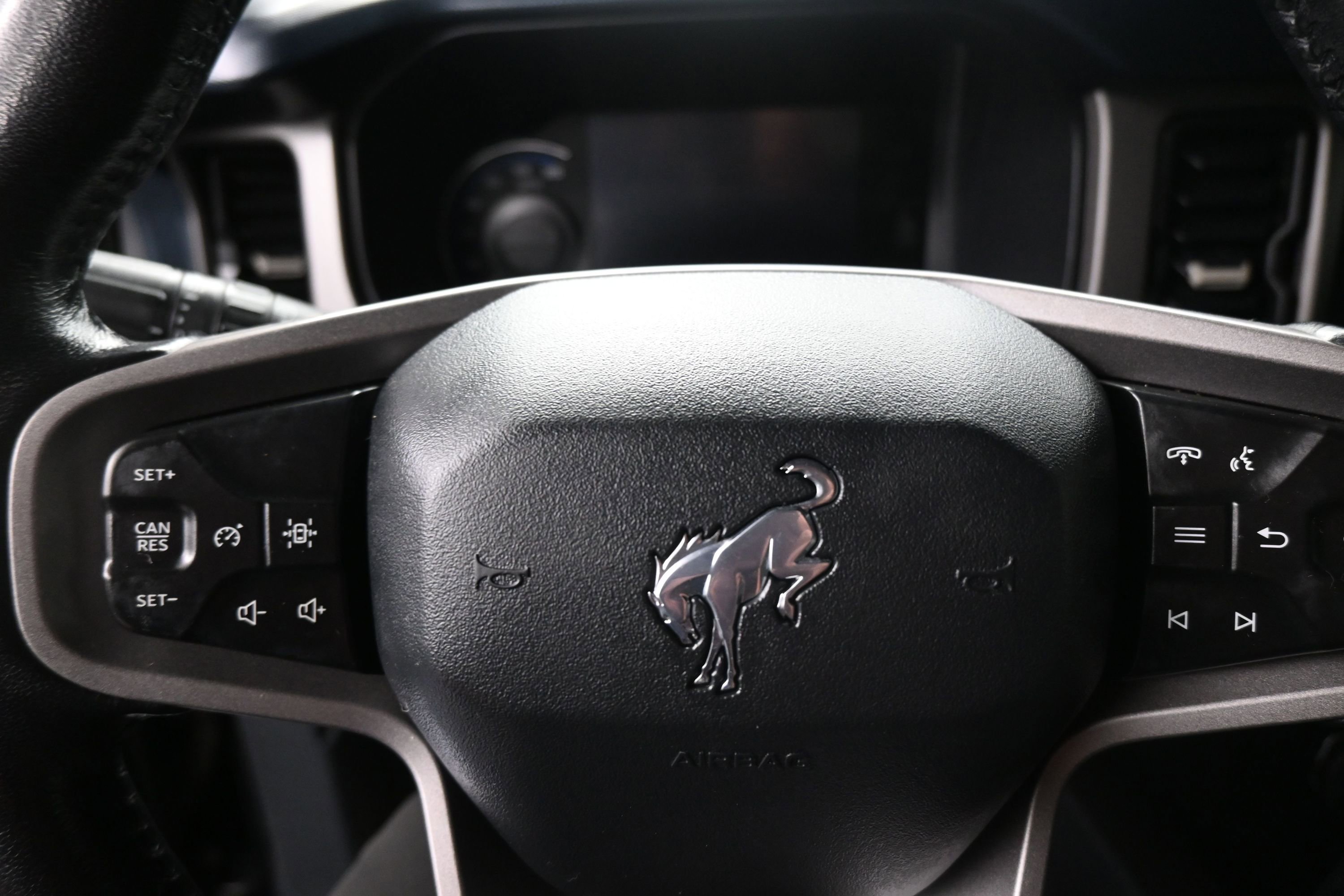 Used 2021 Ford Bronco Outer Banks AWD/4WD image 16