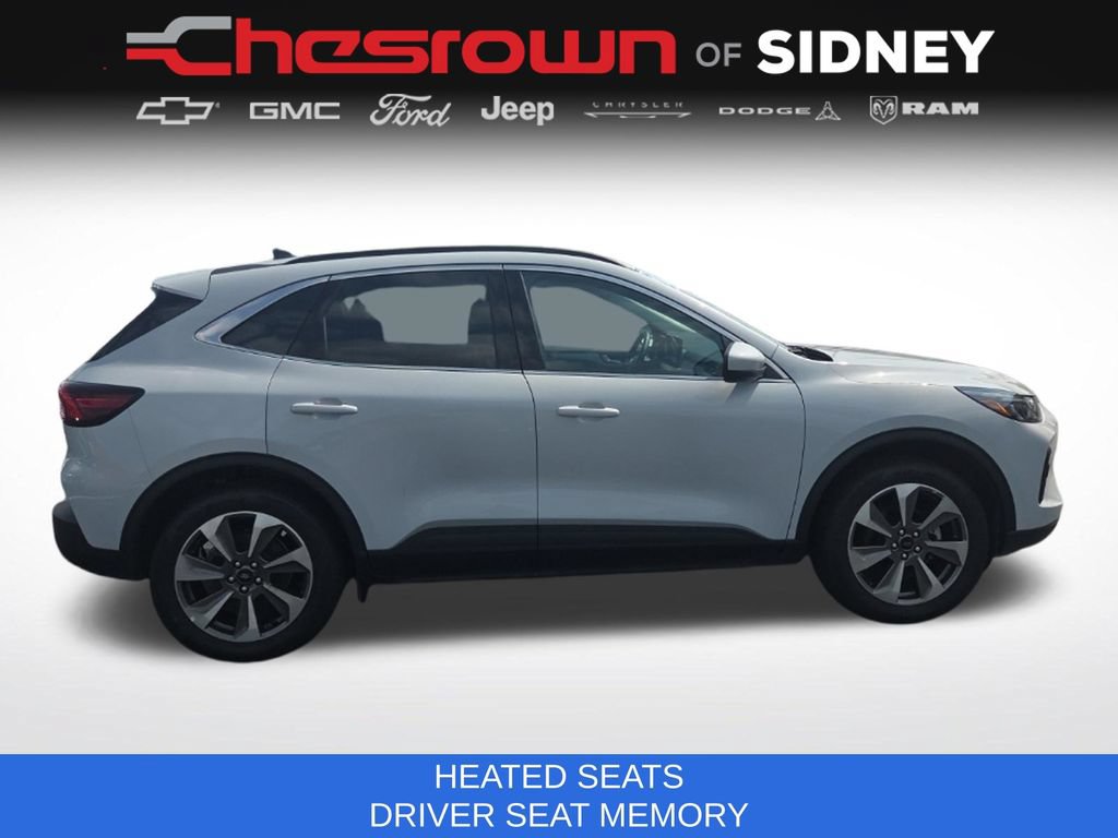 Used 2025 Ford Escape Platinum AWD/4WD image 4