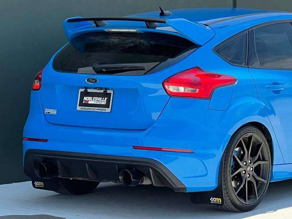 Used 2017 Ford Focus RS AWD/4WD image 36