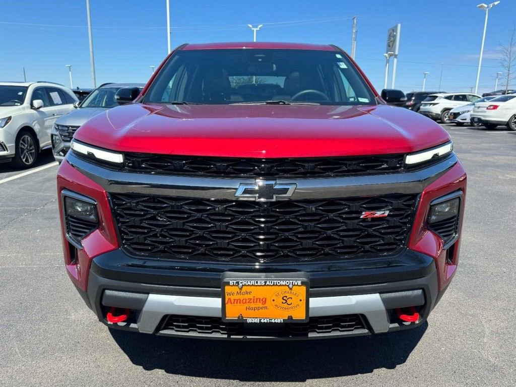 Used 2024 Chevrolet Traverse Z71 image 9