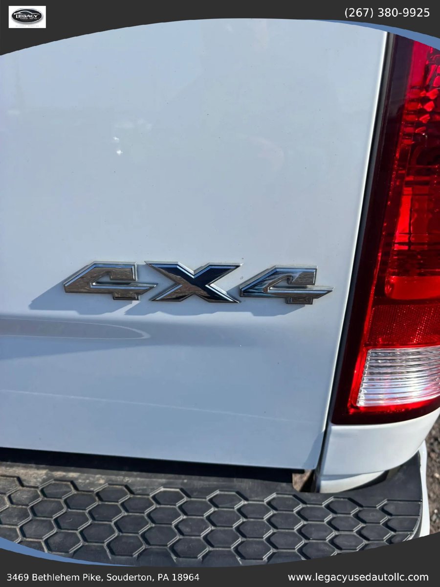Used 2018 RAM 1500 Express w/ Express Value Package AWD/4WD image 42