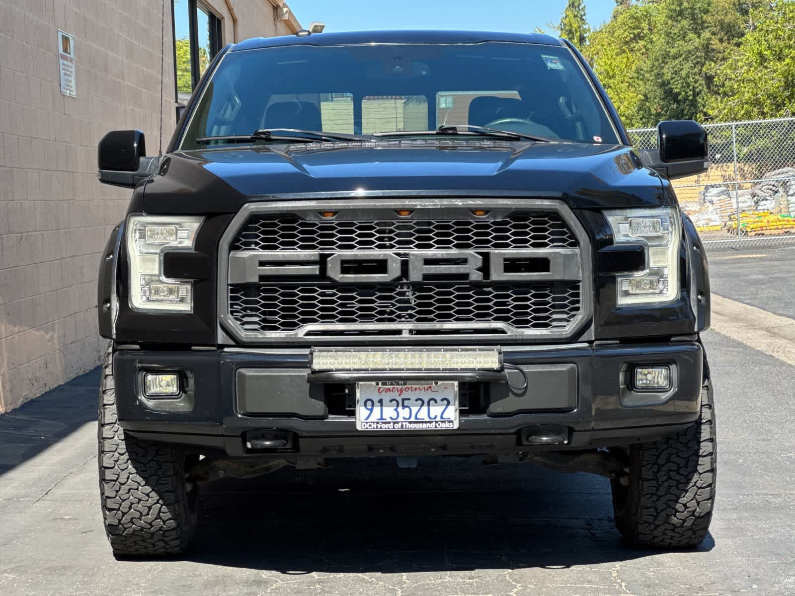 Used 2016 Ford F150 Lariat w/ Equipment Group 502A Luxury AWD/4WD image 10