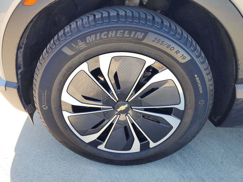 Certified 2024 Chevrolet Blazer EV LT AWD/4WD image 10