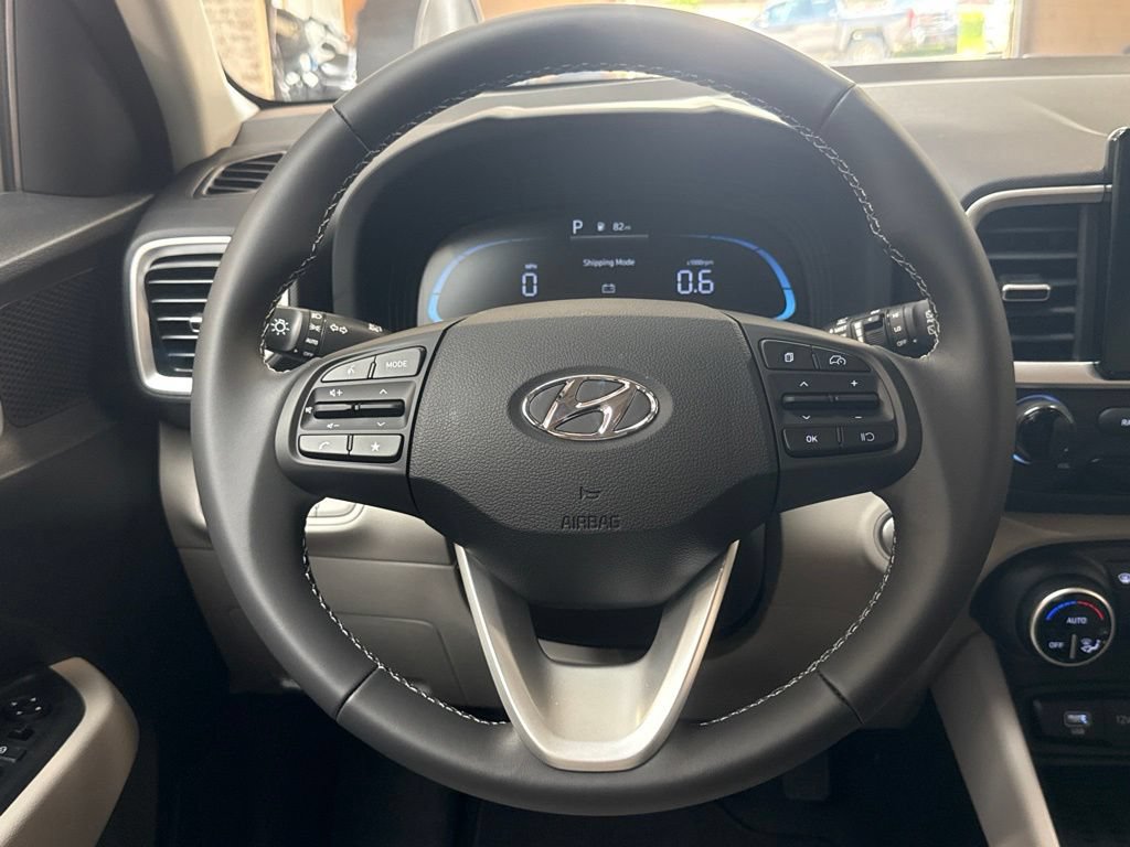 New 2026 Hyundai Venue SEL FWD image 19