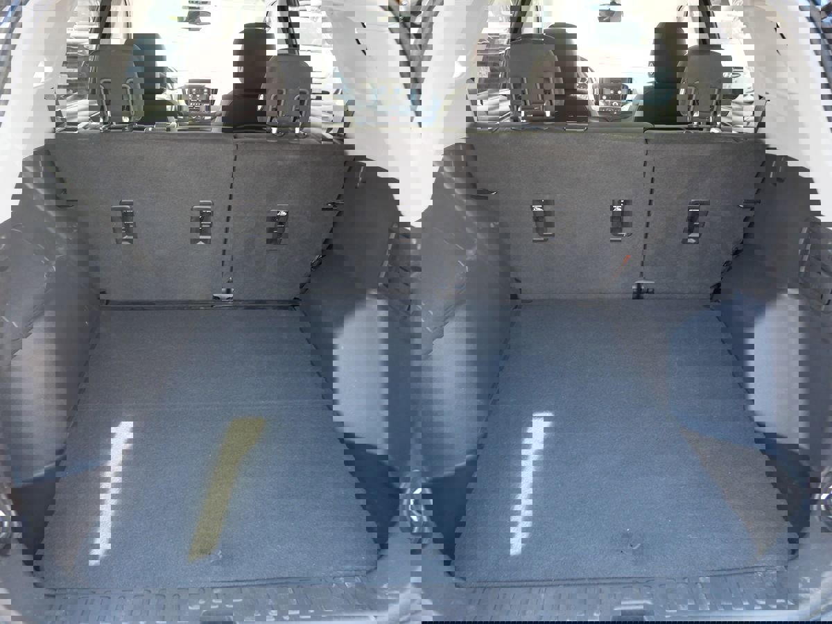 Used 2019 GMC Terrain SLE image 23