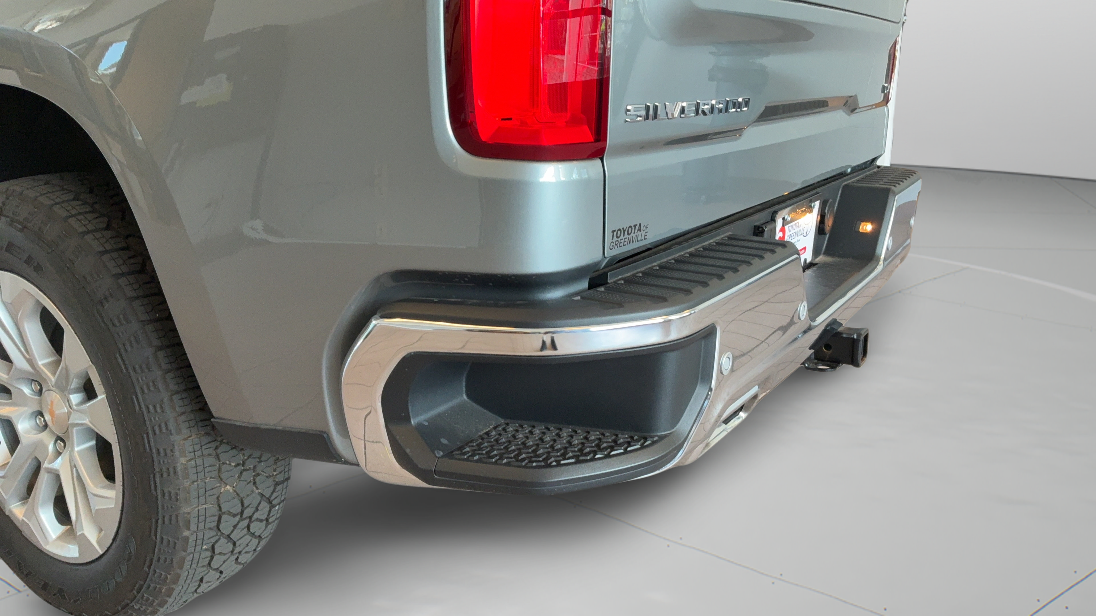Used 2026 Chevrolet Silverado 1500 LTZ w/ LTZ Premium Package AWD/4WD image 44