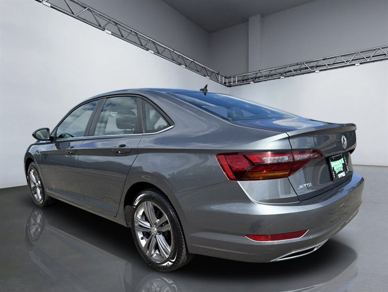 Used 2019 Volkswagen Jetta R-Line w/ R-Line Cold Weather Package FWD image 5