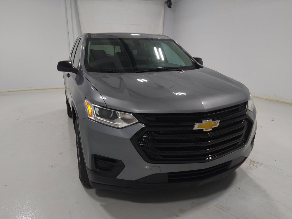 Used 2021 Chevrolet Traverse LS FWD image 14