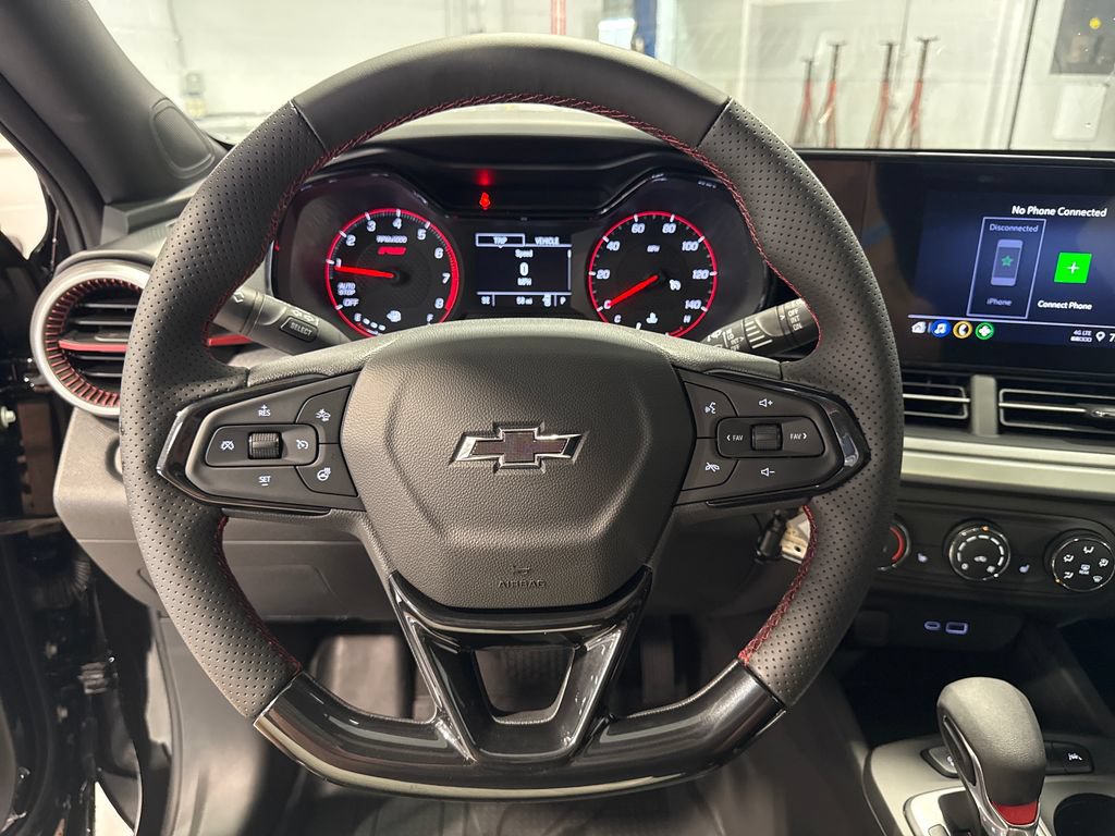 New 2026 Chevrolet Trax RS w/ Sunroof Package FWD image 7