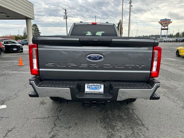 New 2026 Ford F350 XLT image 4