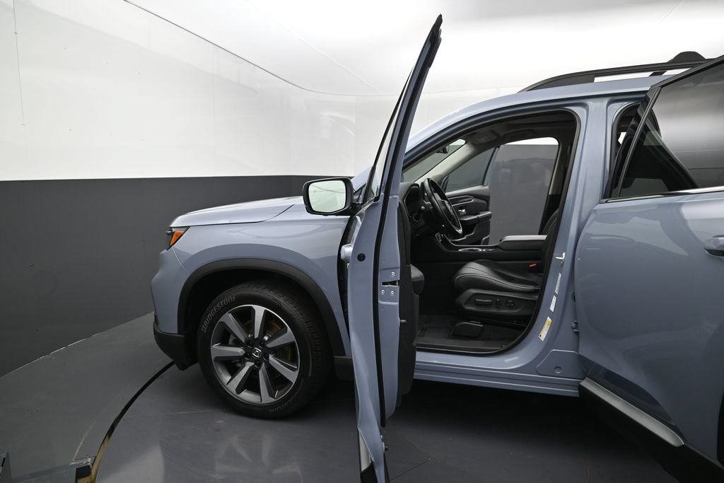 Used 2024 Honda Pilot Elite image 13