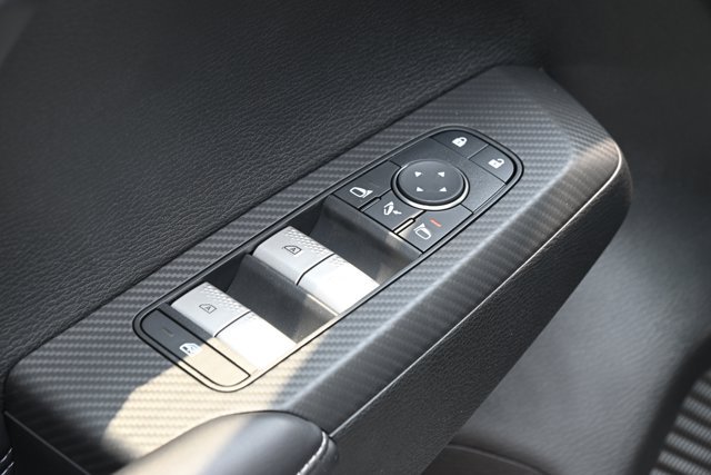 New 2023 Mitsubishi Outlander SEL AWD/4WD image 17