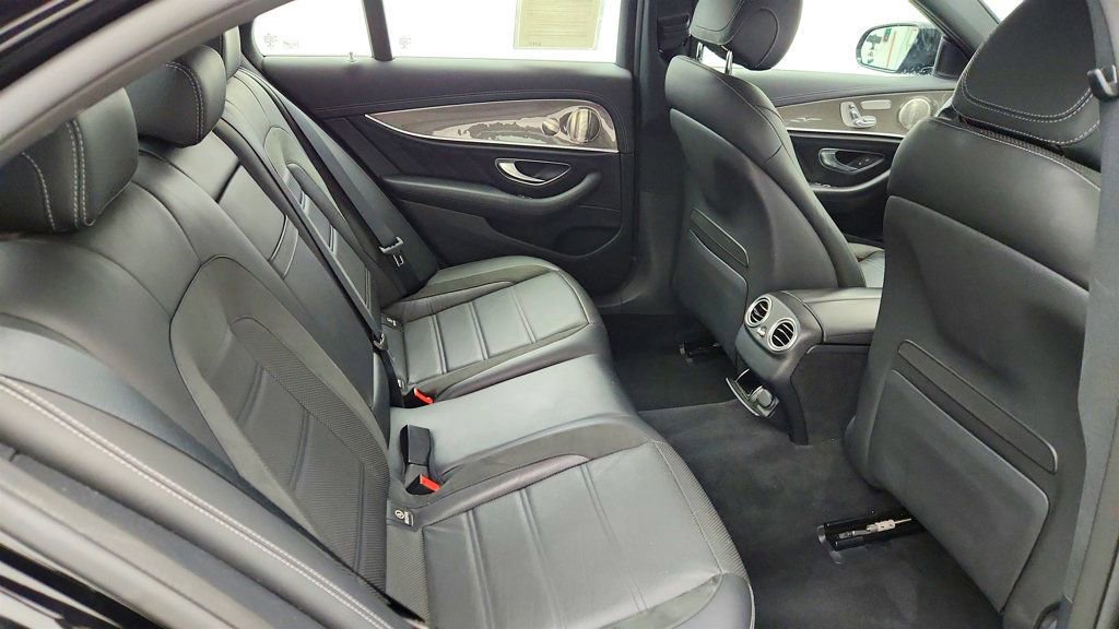 Used 2021 Mercedes-Benz E 53 AMG 4MATIC Sedan image 23