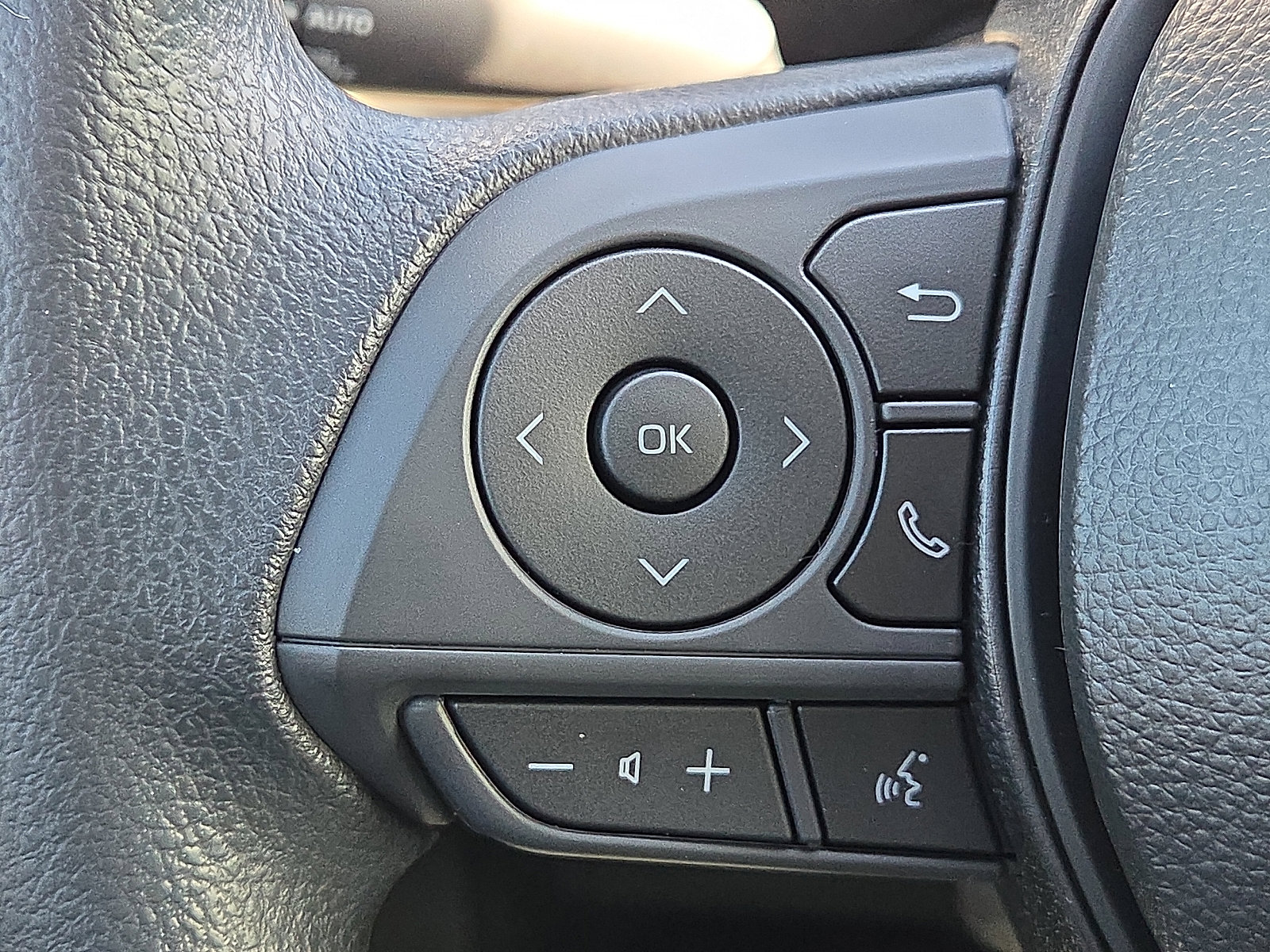 New 2026 Toyota Corolla LE image 12