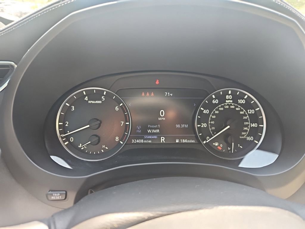 Used 2023 INFINITI QX55 Luxe w/ Cargo Package AWD/4WD image 16