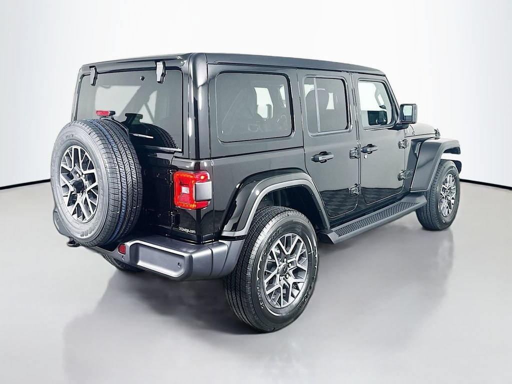 New 2026 Jeep Wrangler Unlimited Sahara AWD/4WD image 7