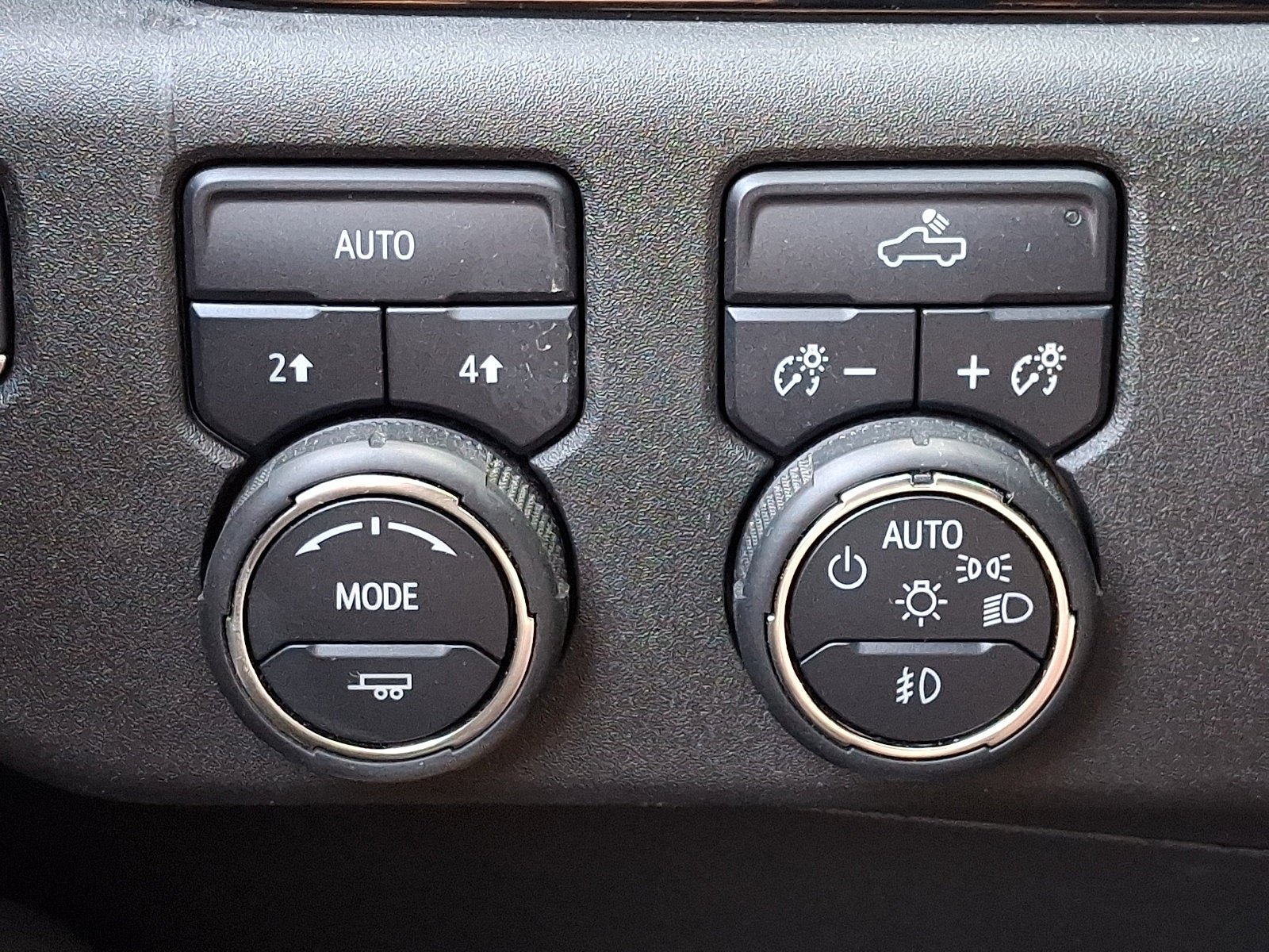 Used 2024 Chevrolet Silverado 1500 RST w/ Protection Package AWD/4WD image 24