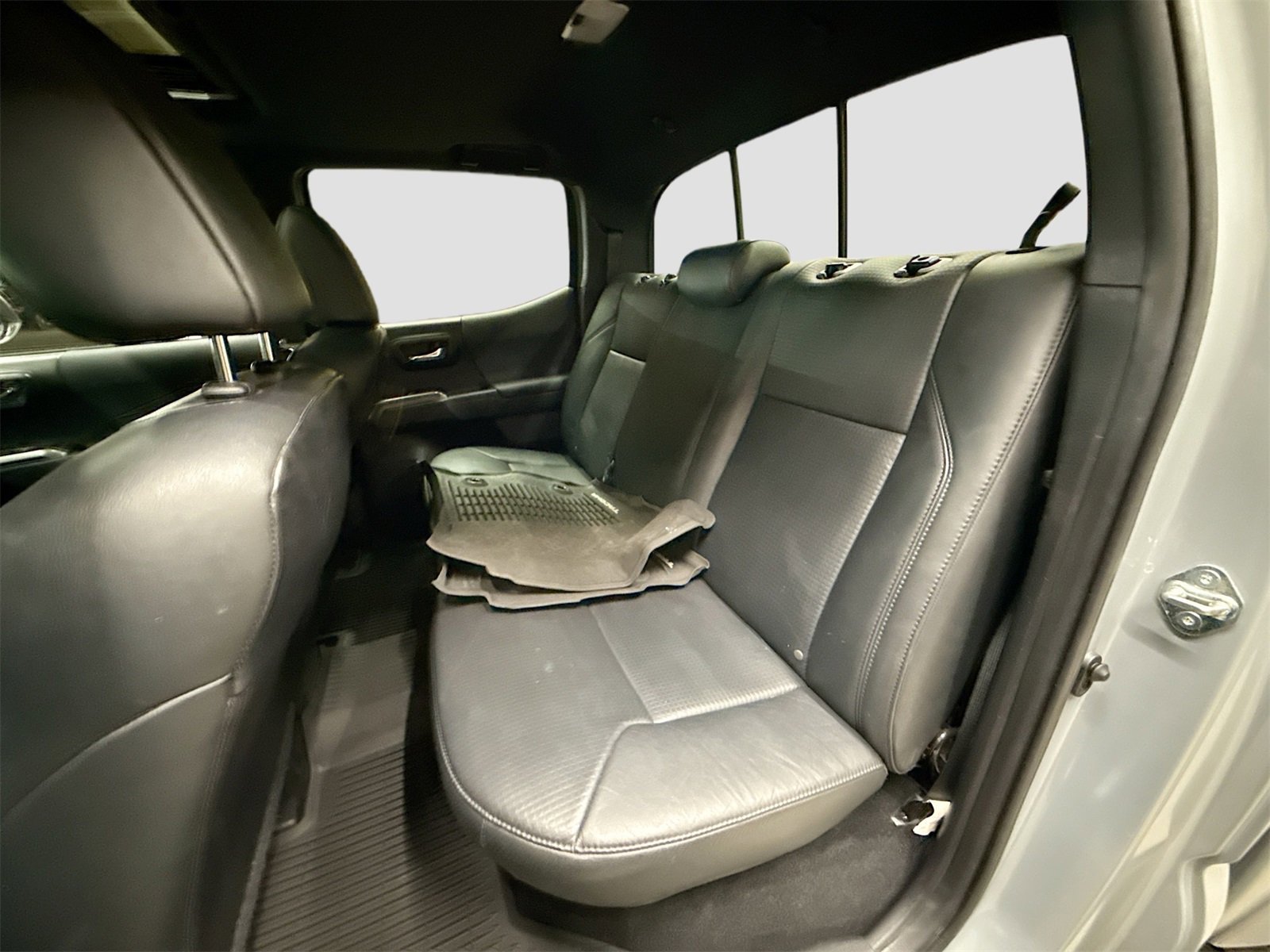 Used 2021 Toyota Tacoma TRD Sport image 26