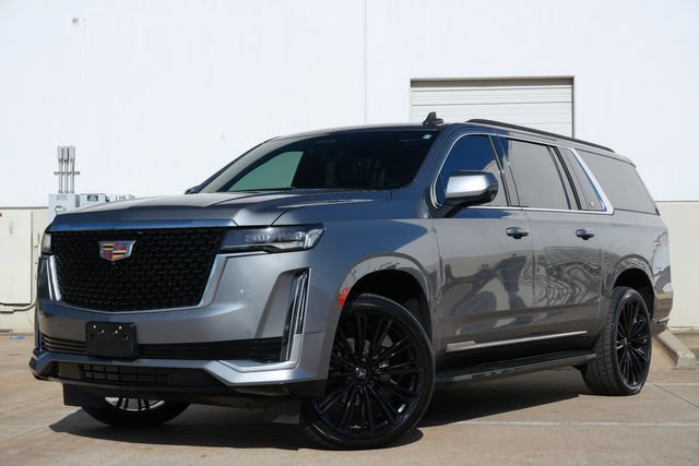 Used 2021 Cadillac Escalade ESV Premium Luxury w/ Performance Package AWD/4WD image 2