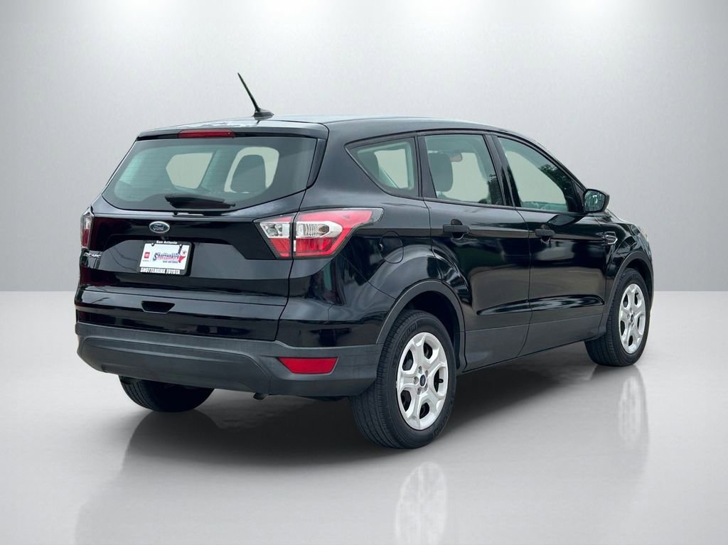 Used 2017 Ford Escape S FWD image 5