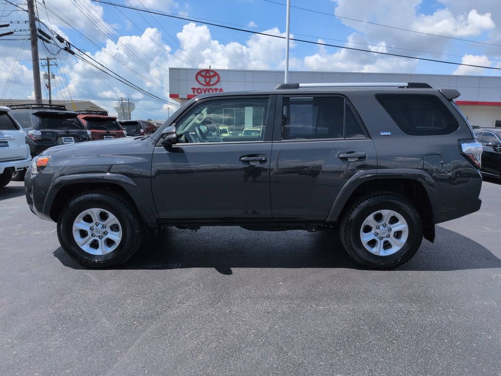 Certified 2024 Toyota 4Runner SR5 Premium w/ Moonroof Package AWD/4WD image 2