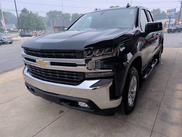 Used 2019 Chevrolet Silverado 1500 LT w/ All-Star Edition AWD/4WD image 4