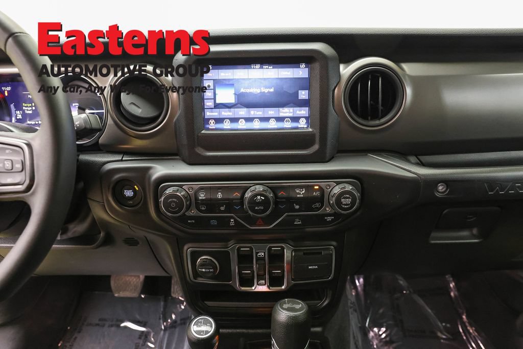 Used 2023 Jeep Wrangler Unlimited w/ Cold Weather Group AWD/4WD image 12