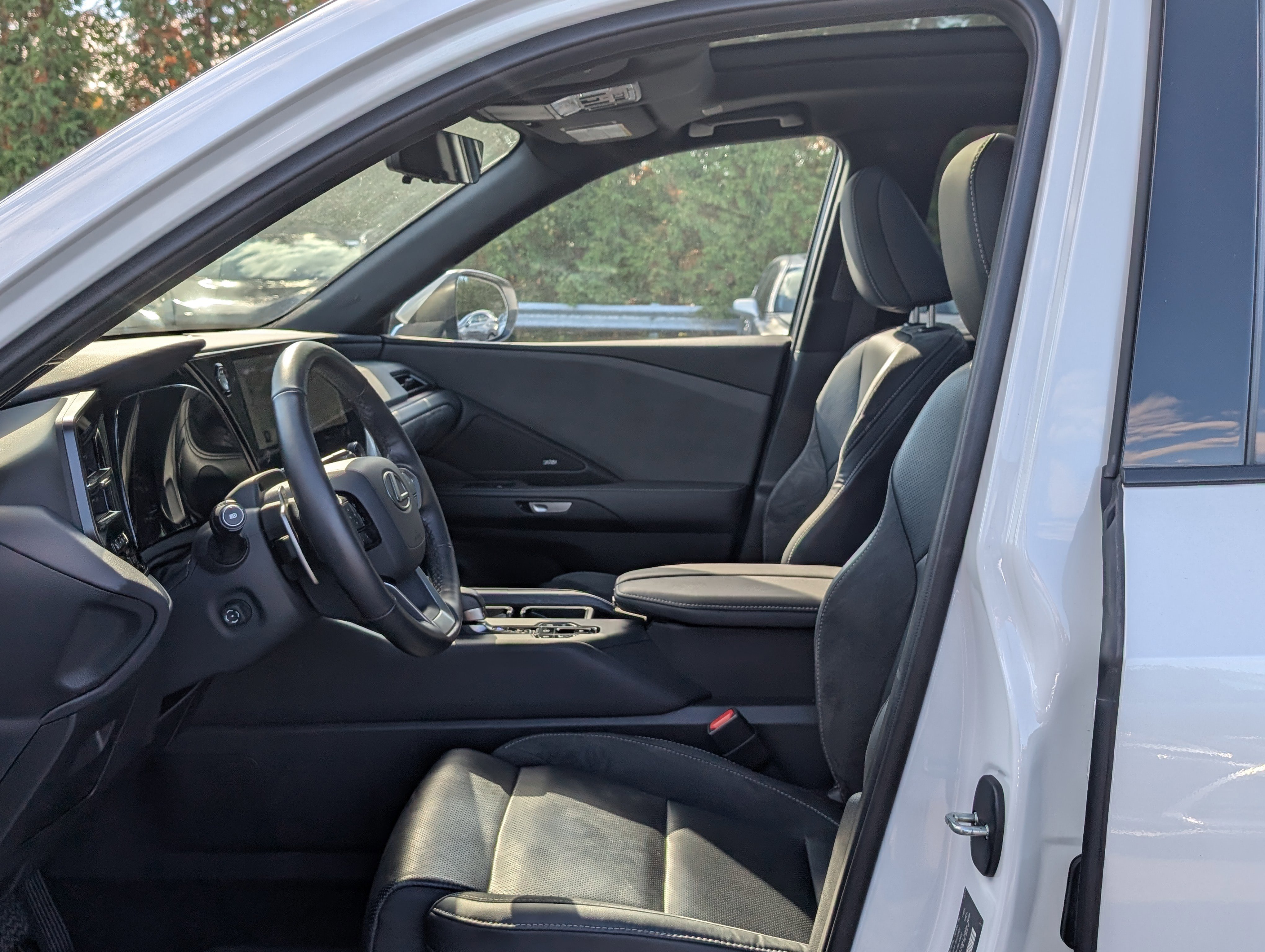 Used 2024 Lexus TX 350 AWD image 18