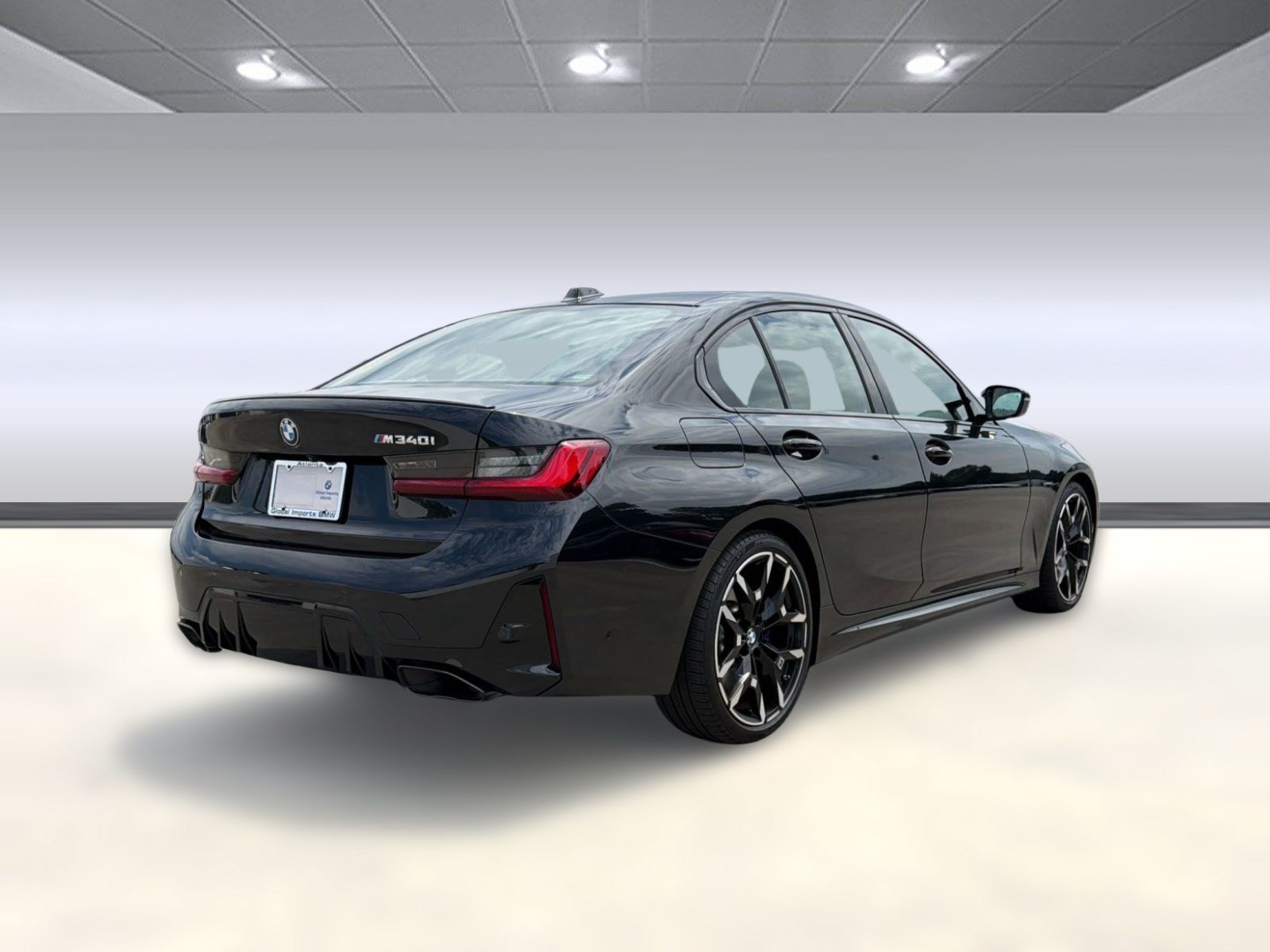 Used 2025 BMW M340i RWD image 9