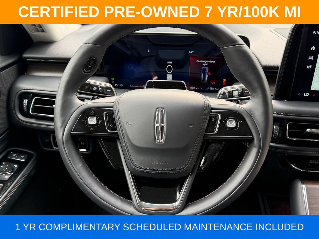 Used 2025 Lincoln Aviator Reserve AWD/4WD image 19