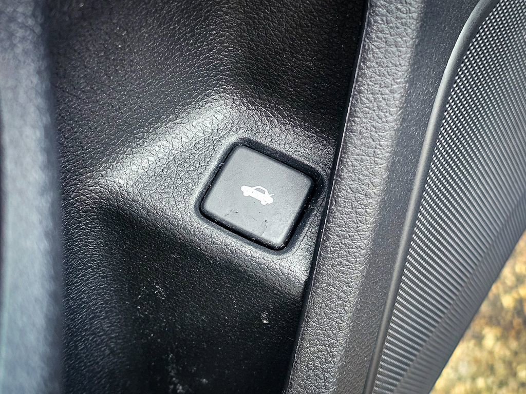 Used 2020 Honda Civic LX image 11