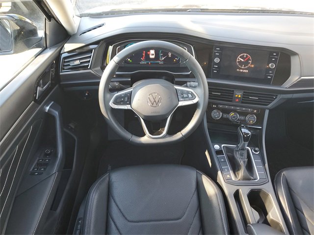 Used 2024 Volkswagen Jetta SEL image 13