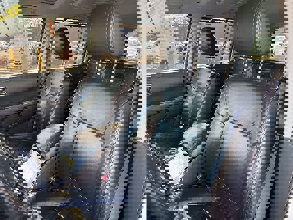 Used 2015 Honda Pilot Touring image 31