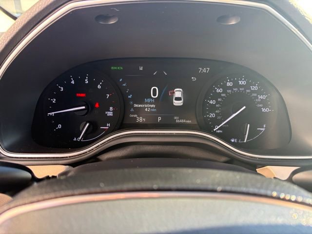 Used 2021 Toyota Avalon XLE image 13