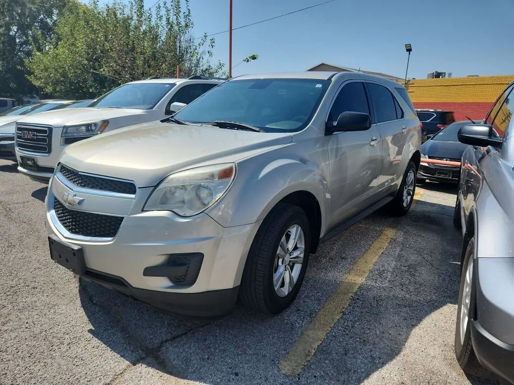 Used 2015 Chevrolet Equinox LS image 1