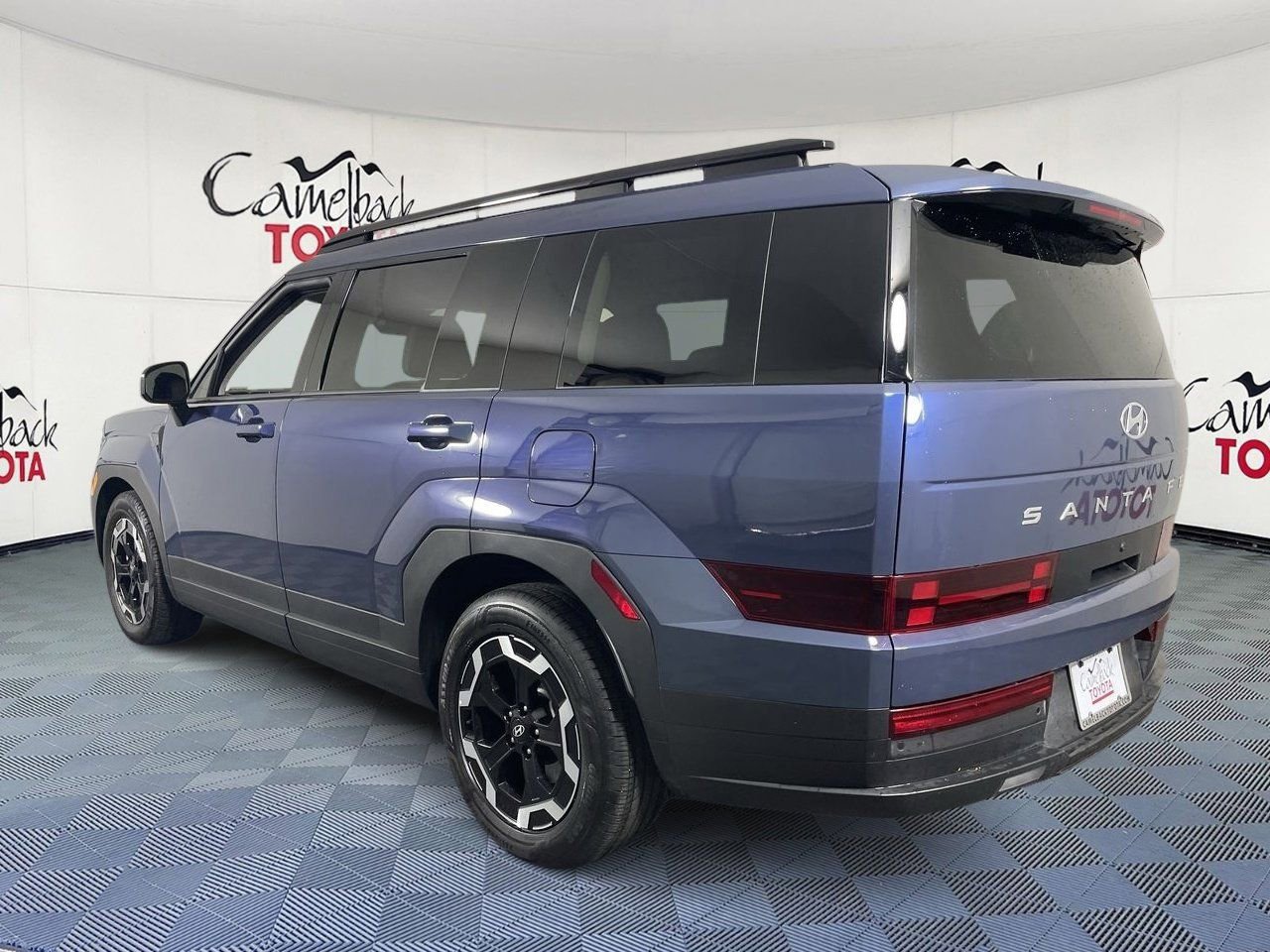 Used 2025 Hyundai Santa Fe SEL image 6