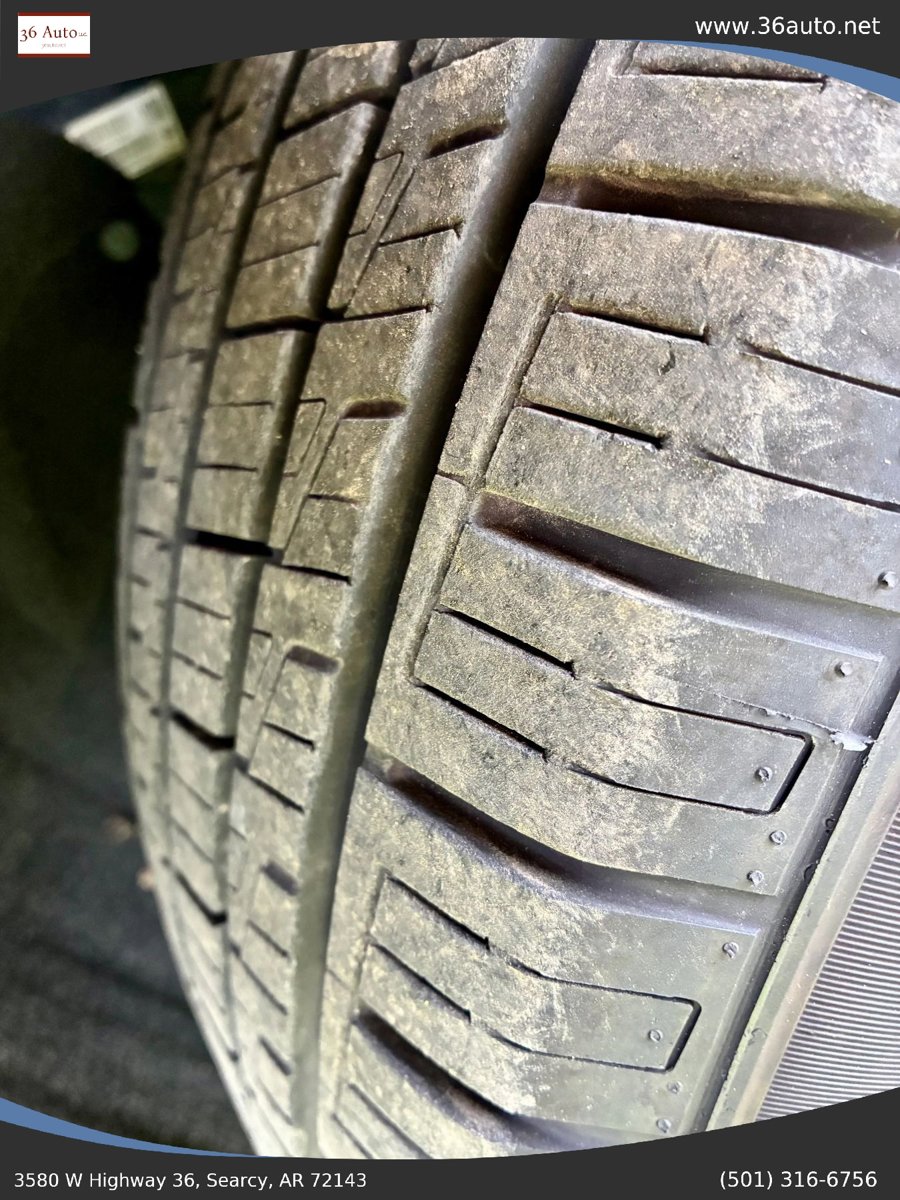 Used 2018 Jeep Grand Cherokee Laredo image 26