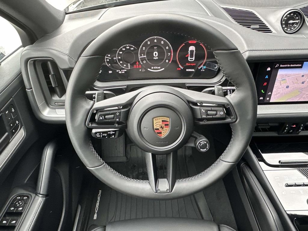 New 2026 Porsche Cayenne Coupe AWD/4WD image 15