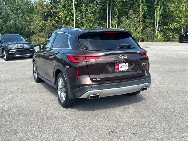 Used 2020 INFINITI QX50 Luxe w/ Navigation Package FWD image 6