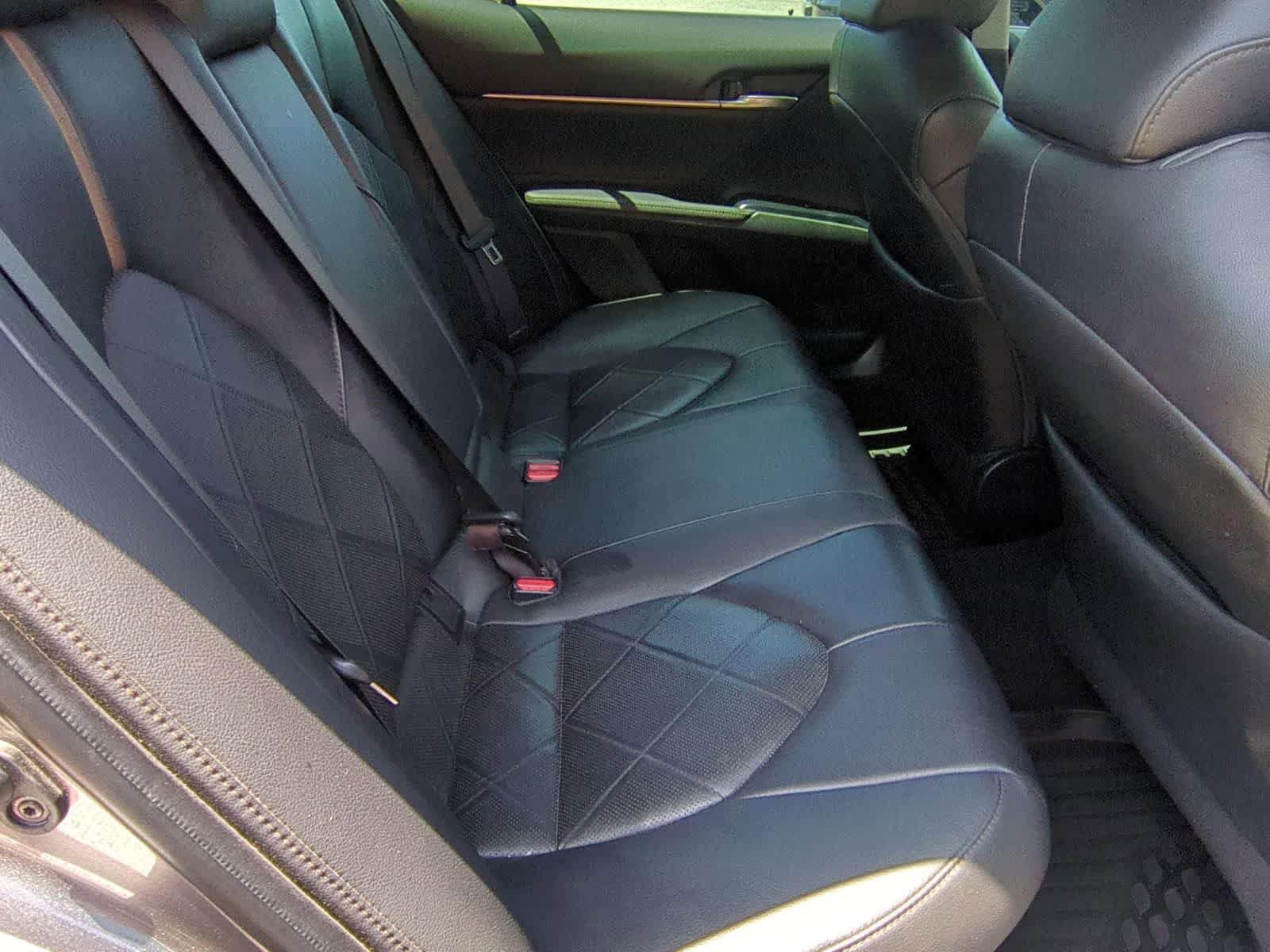 Used 2018 Toyota Camry XLE w/ Audio Package FWD image 20
